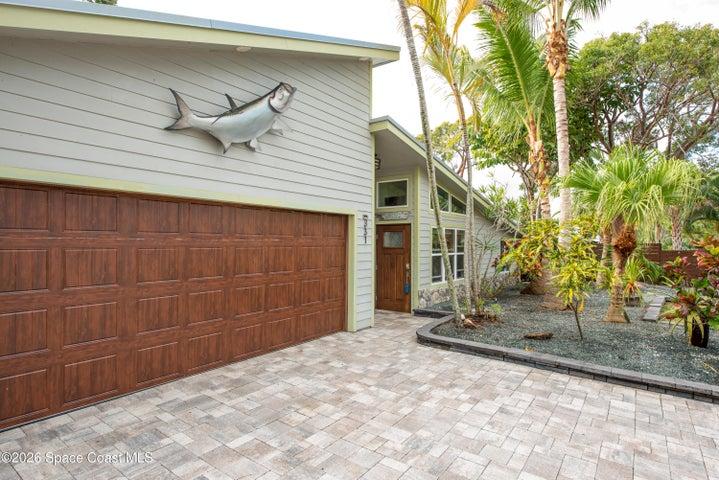 331 Avenida Del Sol Avenue, Indialantic, FL, 32903 photo 3