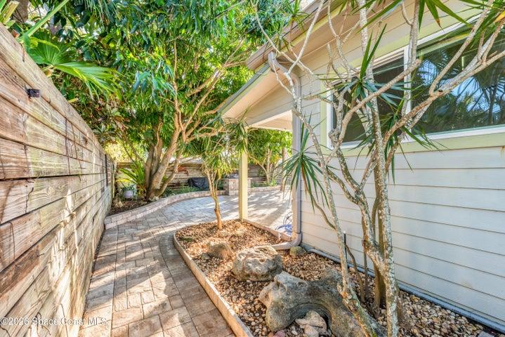 331 Avenida Del Sol Avenue, Indialantic, FL, 32903 photo 41