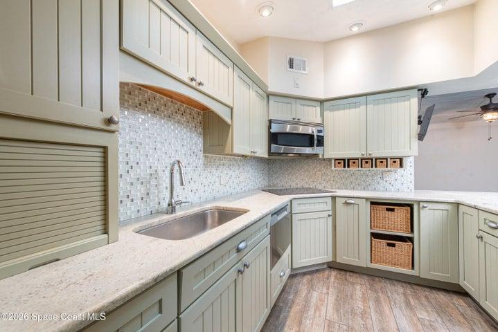 331 Avenida Del Sol Avenue, Indialantic, FL, 32903 photo 7