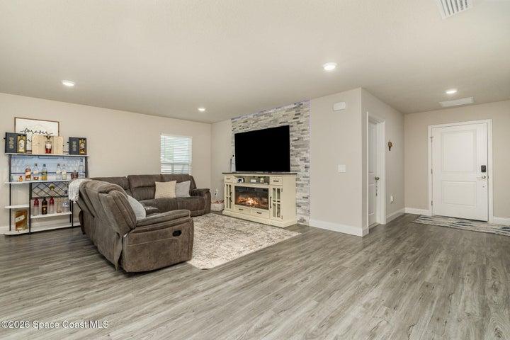 866 Carnival Road Se Road SE, Palm Bay, FL, 32909 photo 7