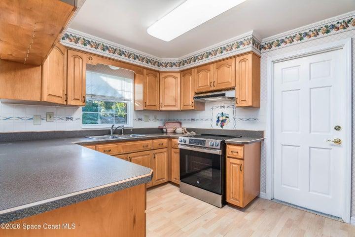 4245 Hillview Circle, Merritt Island, FL, 32952 photo 10