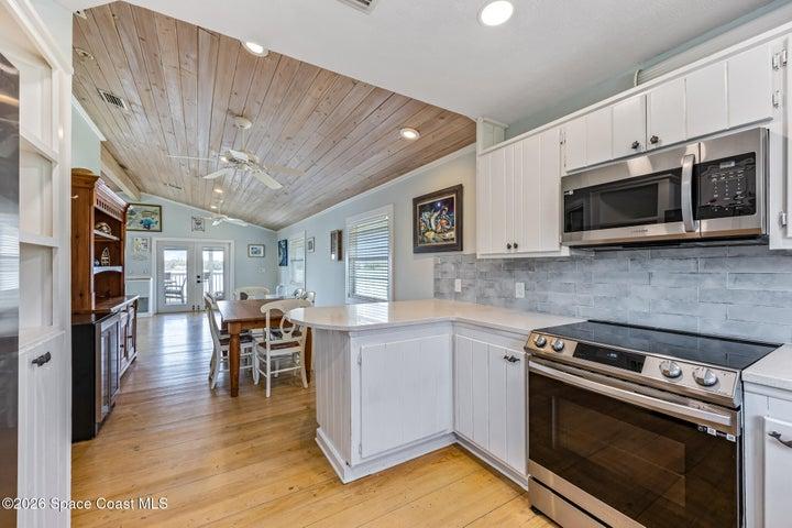25 Vip Island A, Grant, FL, 32949 photo 5