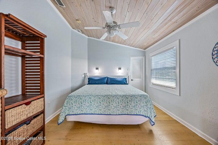 25 Vip Island A, Grant, FL, 32949 photo 14