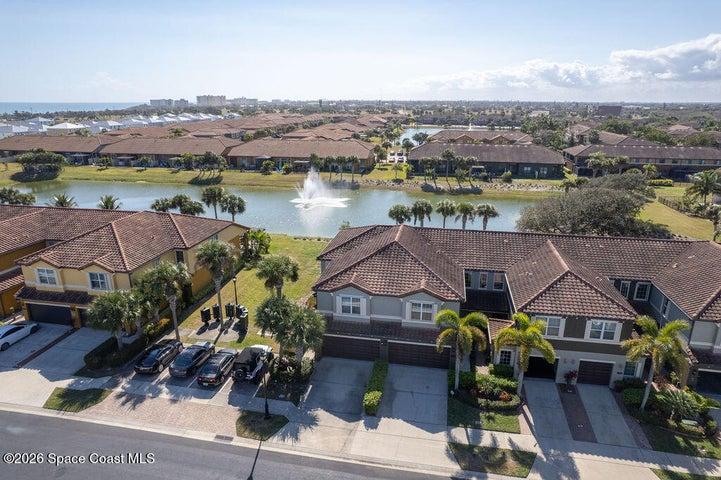 Beautiful townhome overlooking serene pond.
