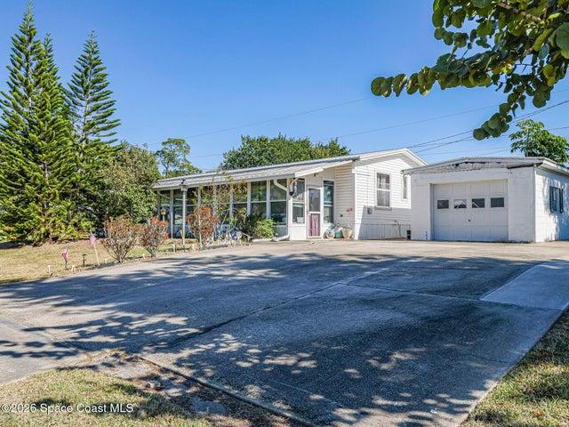 37 Sapphire Street, Melbourne, FL, 32904 photo 4