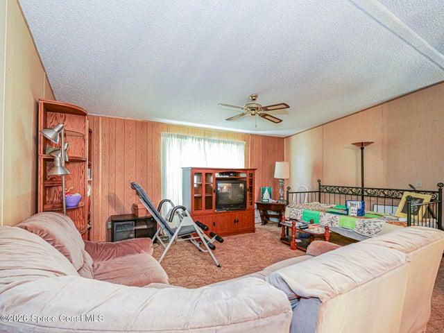 37 Sapphire Street, Melbourne, FL, 32904 photo 10