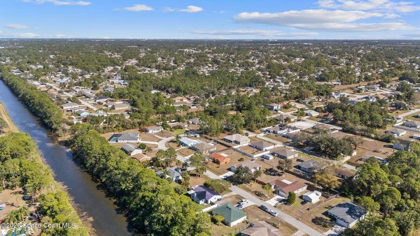 950 Barbados Avenue SE, Palm Bay, FL, 32909 photo 36