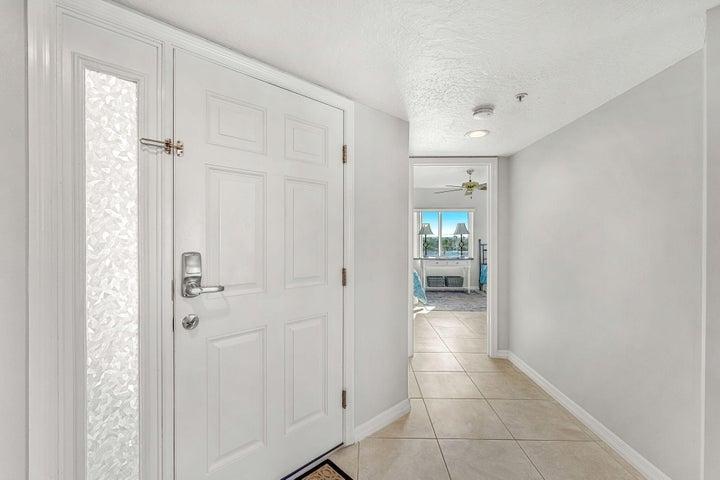 Inside Front door looking to West Bedroom 3