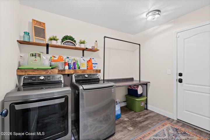 Built-In Shelving