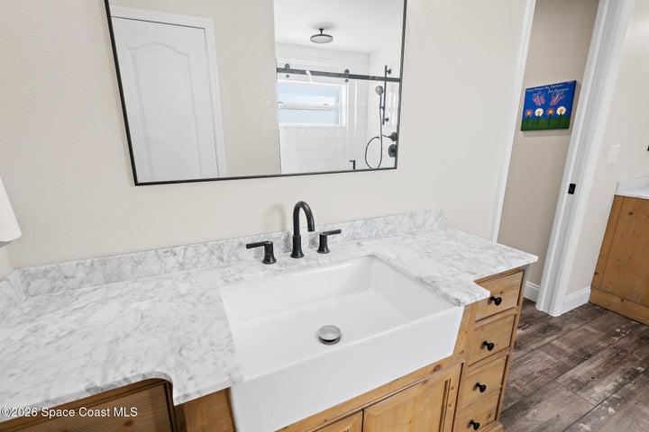 Dual Vanities