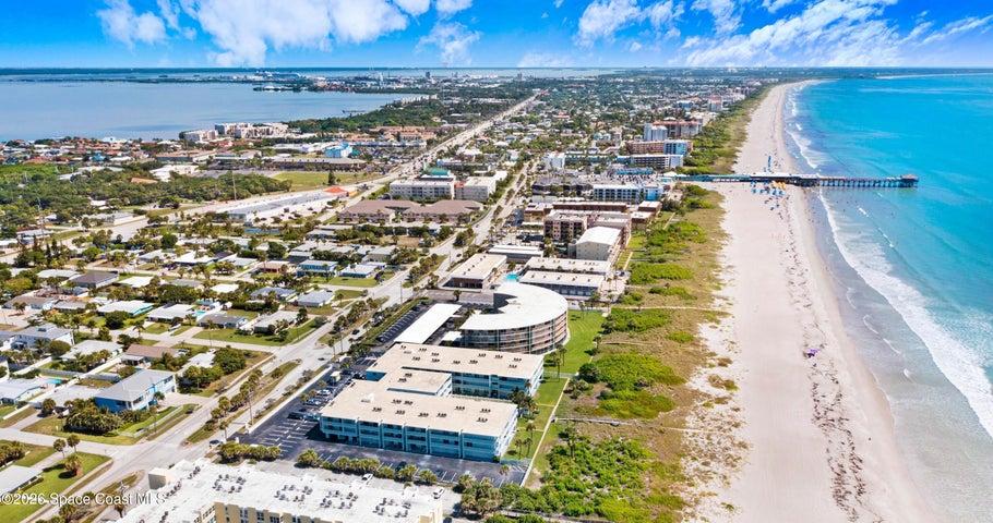 4800 N Ocean Beach Boulevard 304, Cocoa Beach, FL, 32931 photo 3