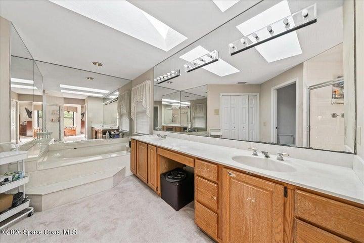 594 Hummingbird Drive, Indialantic, FL, 32903 photo 25