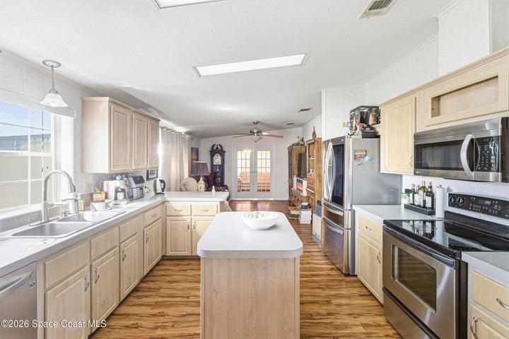 427 Horseshoe Bend Circle 151, Cocoa, FL, 32926 photo 13
