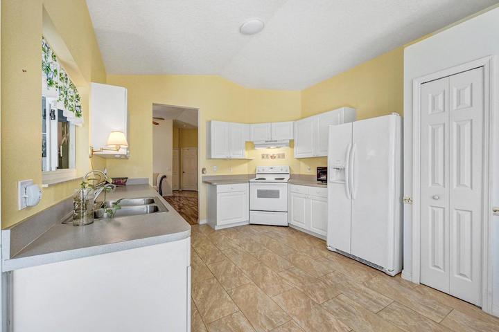 1180 Goldenrod Circle NE, Palm Bay, FL, 32905 photo 19
