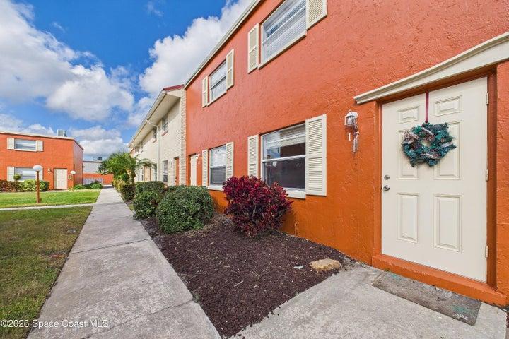 50 Needle Boulevard 17, Merritt Island