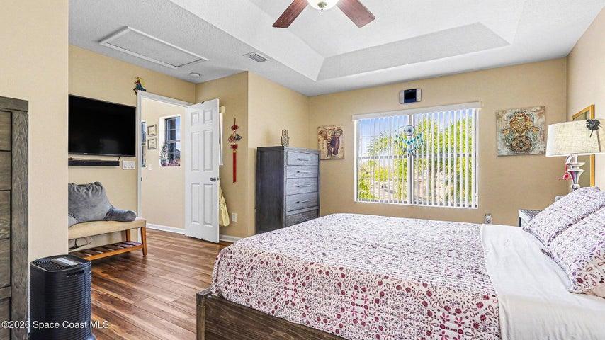 1010 Luminary Circle 101, Melbourne, FL, 32901 photo 4