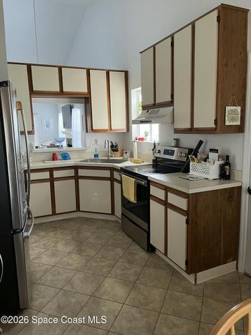 4822 Lake Waterford Way W 8-224, Melbourne, FL, 32901 photo 4