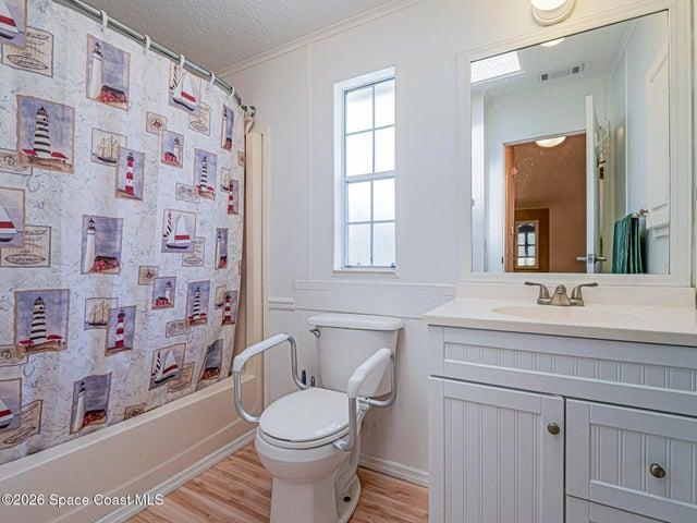 7566 Montauk Avenue U19, Micco, FL, 32976 photo 31