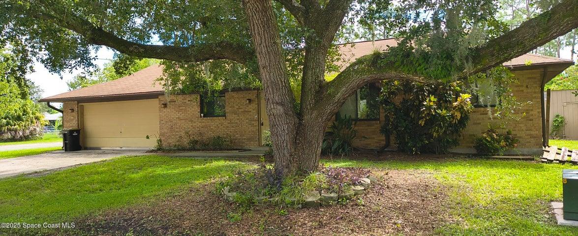 651 San Filippo Drive SE, Palm Bay