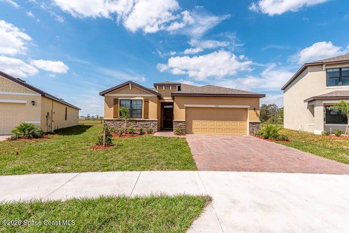 1863 Farmhouse Road SE, Palm Bay