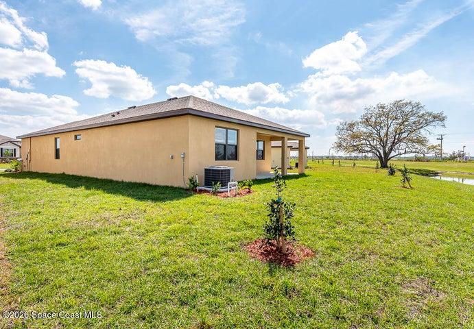 1863 Farmhouse Road SE, Palm Bay, FL, 32909 photo 8