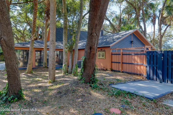 951 Pembroke Avenue NE, Palm Bay, FL, 32907 photo 8