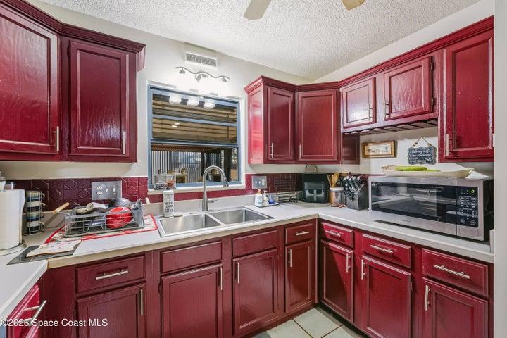 951 Pembroke Avenue NE, Palm Bay, FL, 32907 photo 28