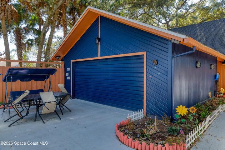 951 Pembroke Avenue NE, Palm Bay, FL, 32907 photo 4