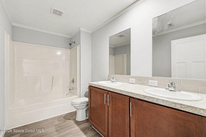 Hall Bathroom