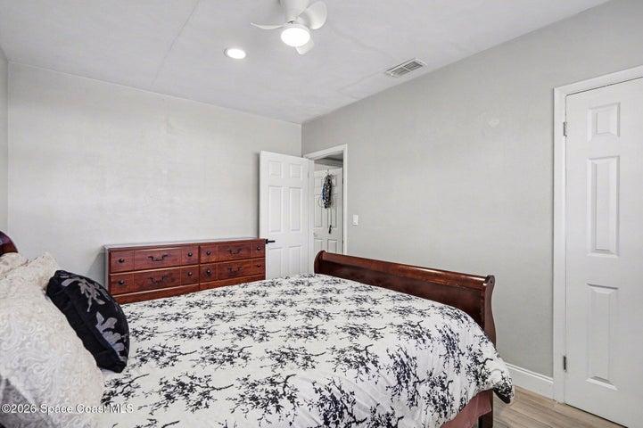 809 Espanola Way, Melbourne, FL, 32901 photo 19