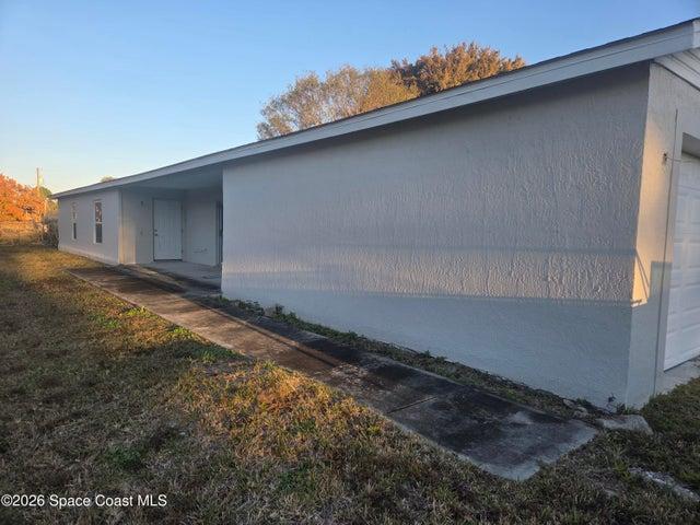 2521 Pond Street, Melbourne, FL, 32901 photo 9