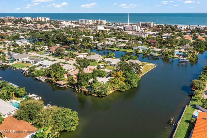 124 Aucila Road, Cocoa Beach, FL, 32931 photo 32