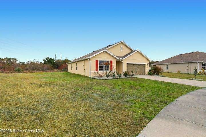349 Guinevere Drive SW, Palm Bay, FL, 32908 photo 2
