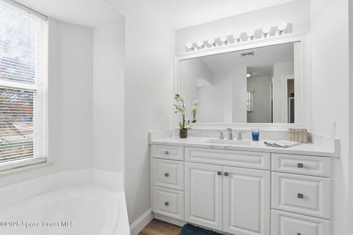 1895 17th Avenue SW, Vero Beach, FL, 32962 photo 8