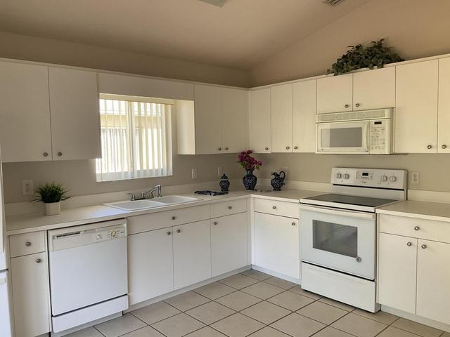 2643 Bradfordt Drive, Melbourne, FL, 32904 photo 4