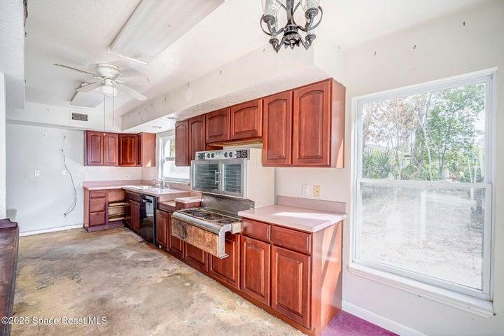 535 Robinhood Drive, Merritt Island, FL, 32953 photo 13