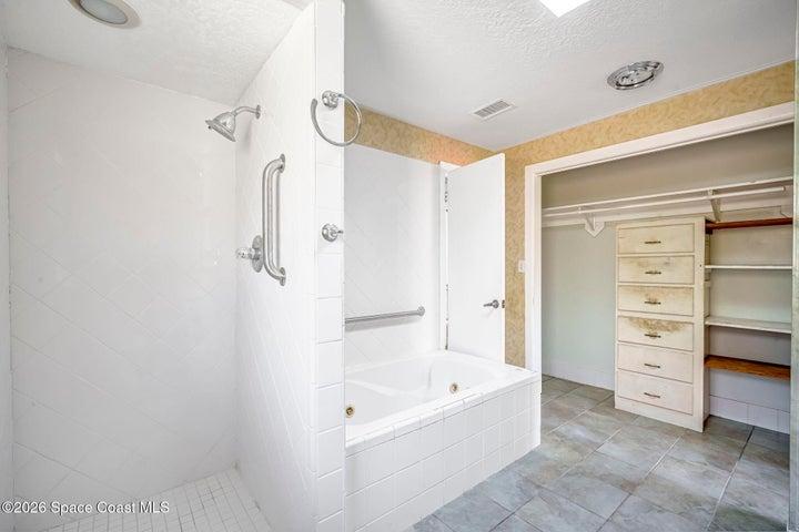 535 Robinhood Drive, Merritt Island, FL, 32953 photo 21