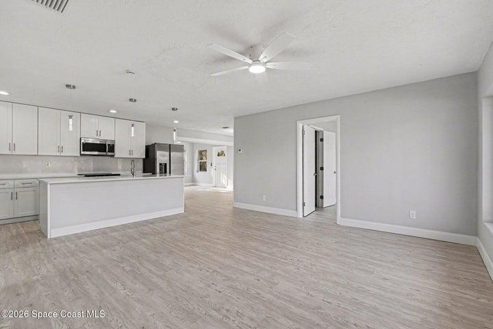 2415 S Fairway Drive, Melbourne, FL, 32901 photo 5