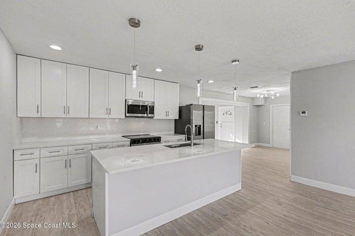 2415 S Fairway Drive, Melbourne, FL, 32901 photo 4