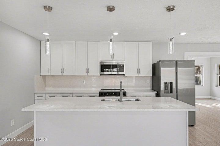 2415 S Fairway Drive, Melbourne, FL, 32901 photo 3