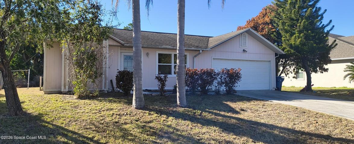 1166 Alpine Avenue NW, Palm Bay