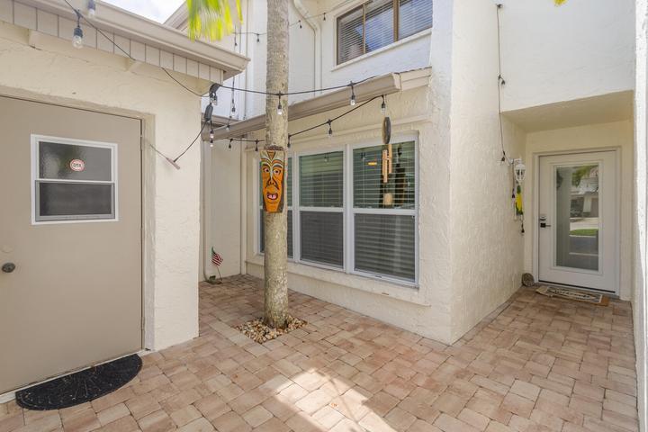 517 Summerset Court, Indian Harbour Beach, FL, 32937 photo 3