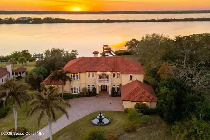 4760 Honeyridge Lane, Merritt Island