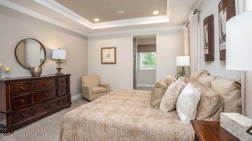 Model Home - Actual features may vary.