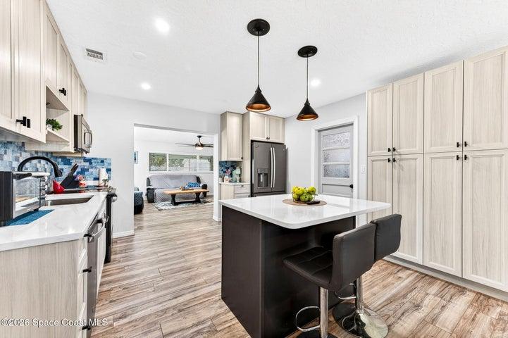 1810 S Park Avenue, Melbourne, FL, 32901 photo 12