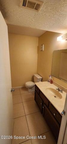 Hall Bath 1