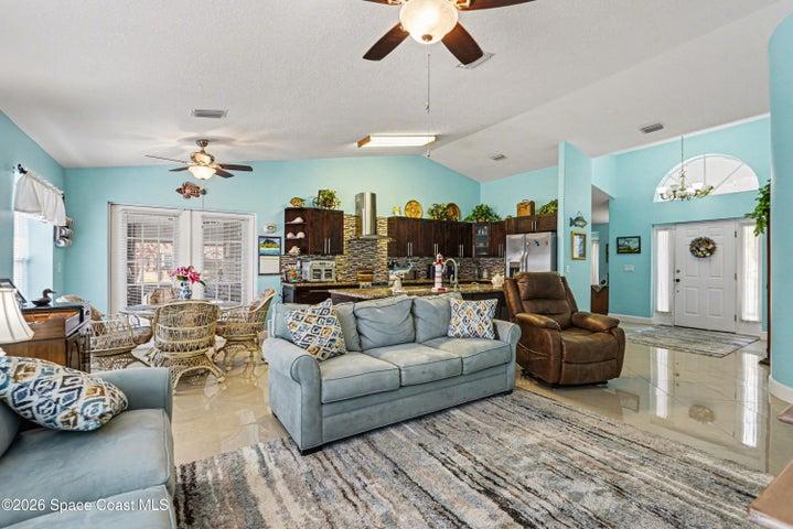 602 Ballon Terrace SE, Palm Bay, FL, 32909 photo 6