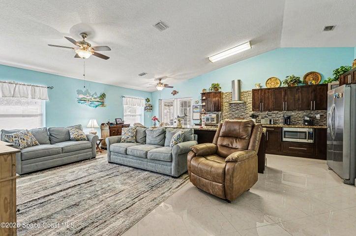 602 Ballon Terrace SE, Palm Bay, FL, 32909 photo 7