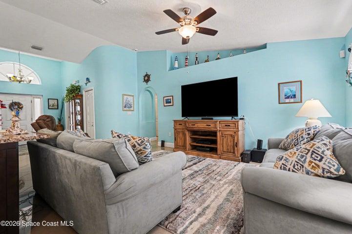 602 Ballon Terrace SE, Palm Bay, FL, 32909 photo 8