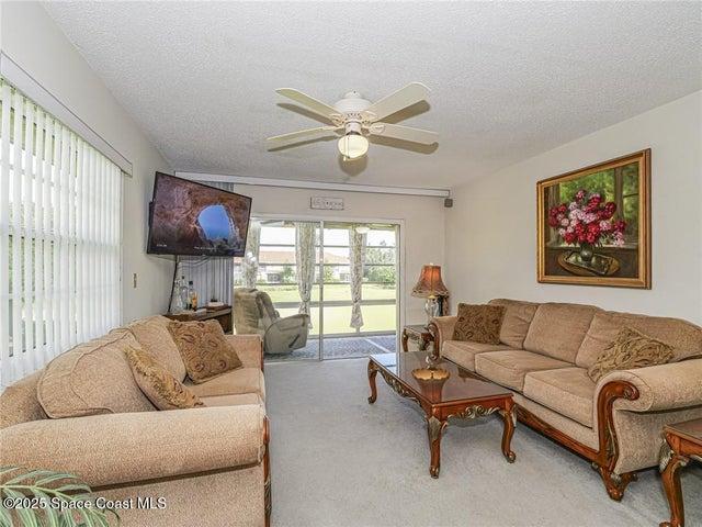 1 Vista Palm Lane 207, Vero Beach, FL, 32962 photo 5